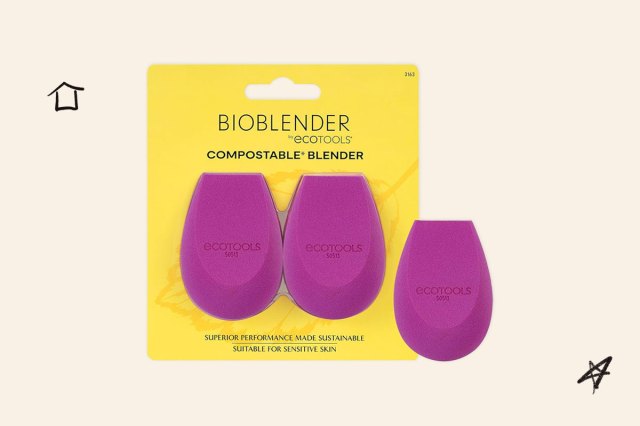 An image of the EcoTools compostable beauty blender