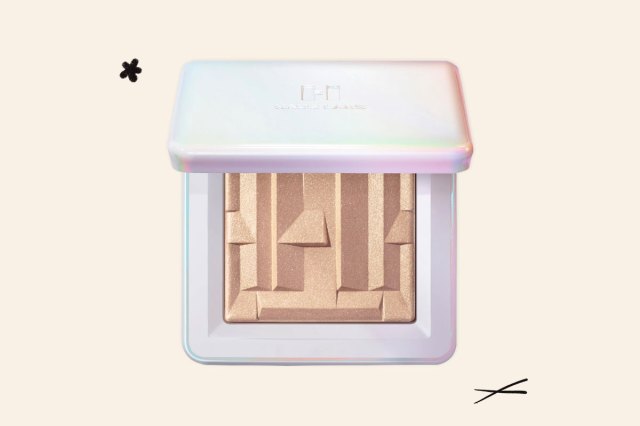 An image of the Haus Labs gel-powder highlighter